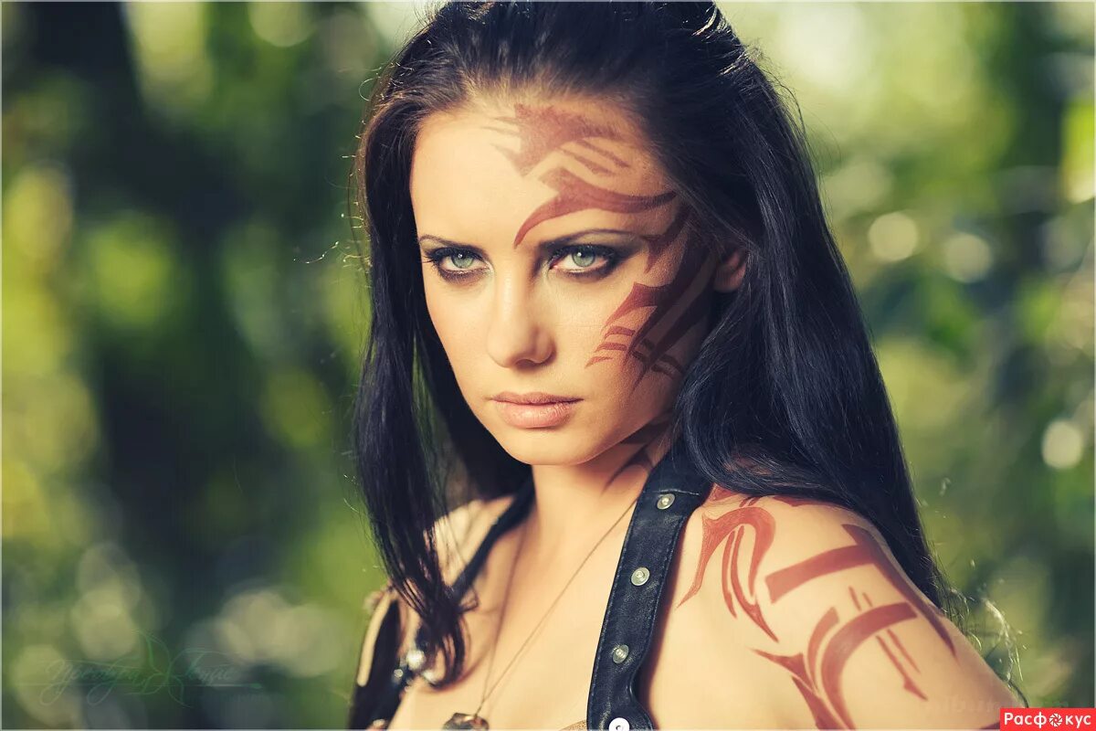 Девушка в стиле амазонки. Мартин бесвик амазонки. Сергей микульский фотосессия амазонки. Лицо амазонки. Лицо амазонки.