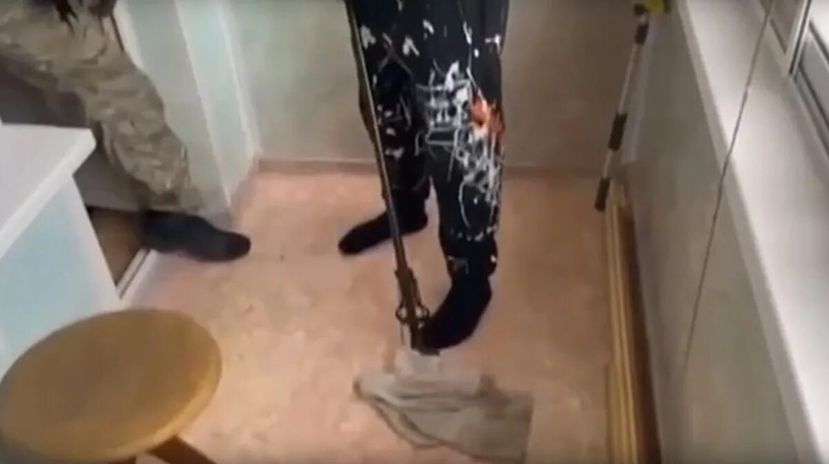 Ребекка фергюсон миссия невыполнима 5. Унижение пола. Унижение пола. Под каблуком у женщины. Бытовой раб.