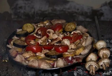 Мясо на садже на костре