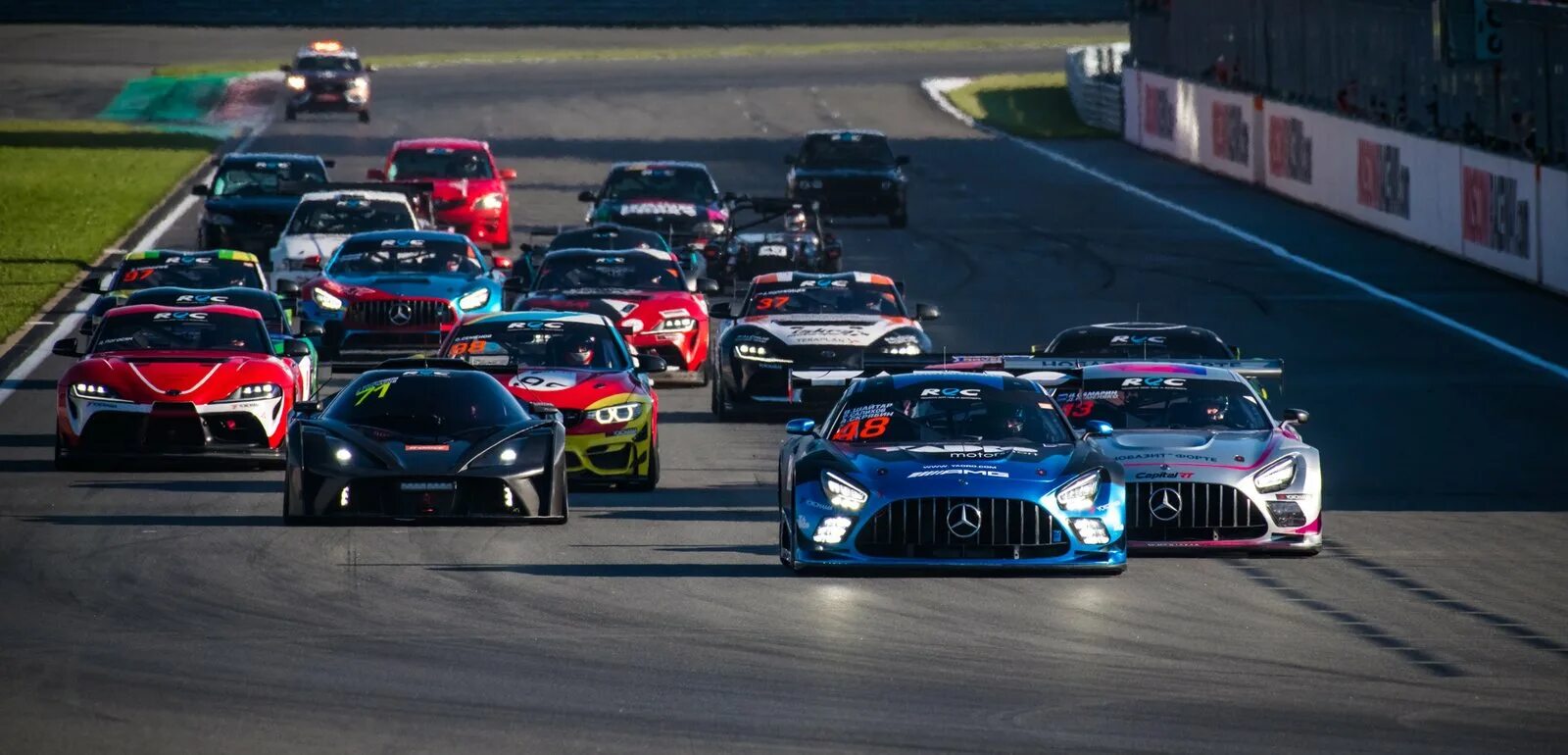 SMP Racing разыграет билеты на автогонки среди участников "Другого Дела" - РИА Н