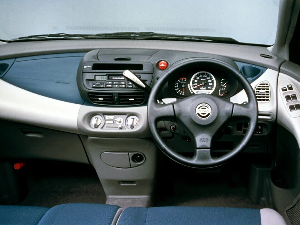 Ниссан тино панель. Ниссан тино панель. Nissan tino панель. Ниссан тино панель. Nissan almera tino салон.
