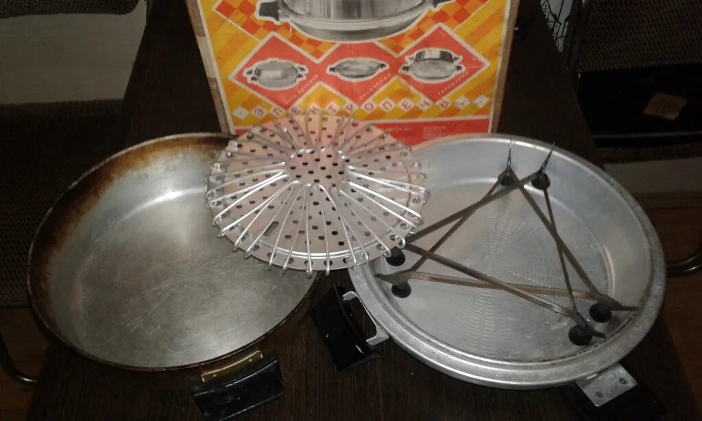 Емкость для шарлотки. Чудо печка как приготовить. Пирожки в чудо печке. Блюда в чудо печи. Чудо печь для выпечки.