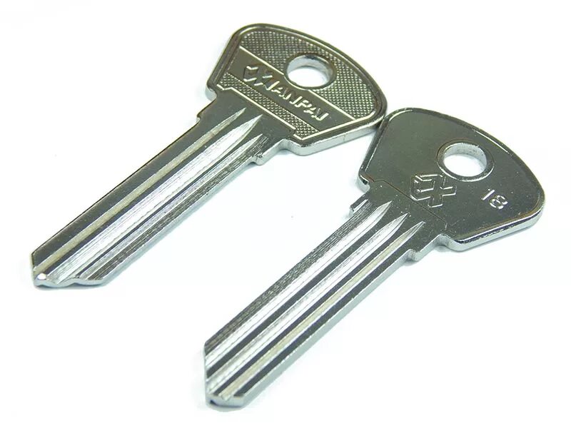 Какой тип ключа. Ключ r558. Ключ ul-4 замок дверной. Болванки для ключей. Ключ от g400.