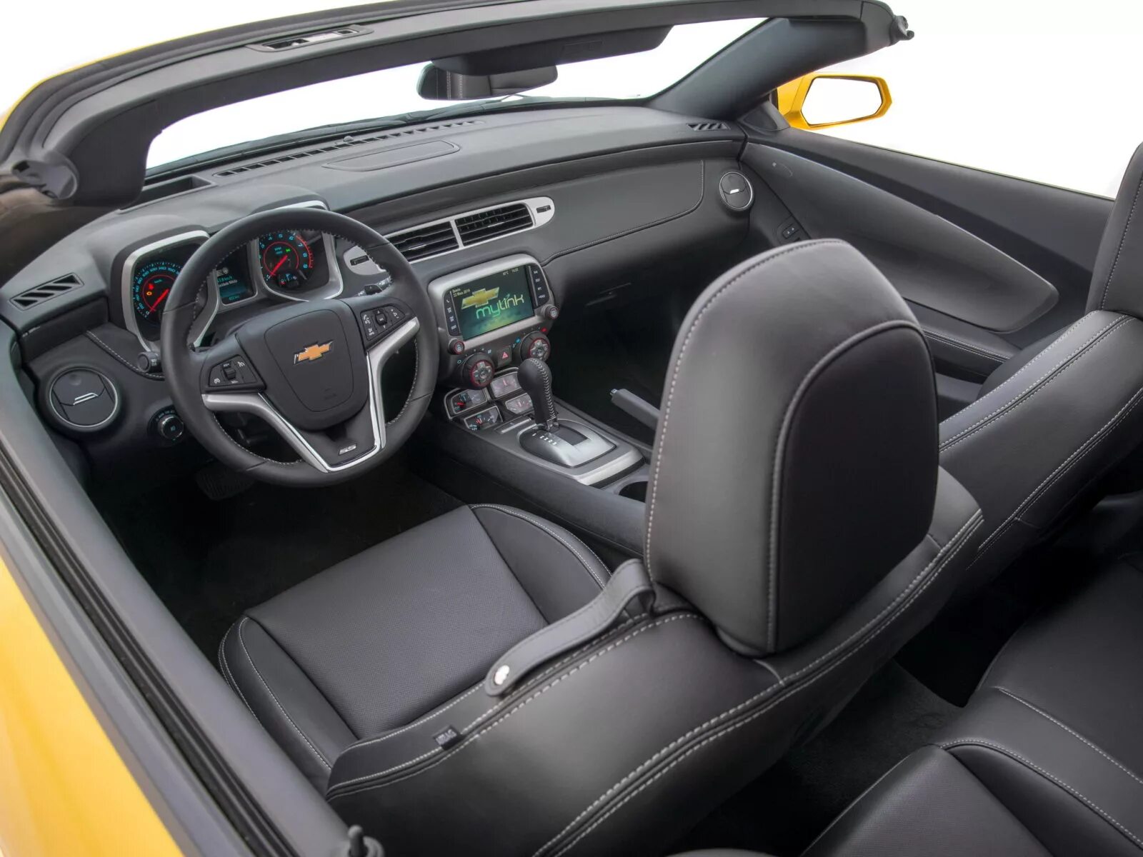 Chevrolet camaro 2023 салон. Chevrolet camaro 2022 салон. Chevrolet camaro салон. Chevrolet camaro салон. Chevrolet camaro zl1 салон.
