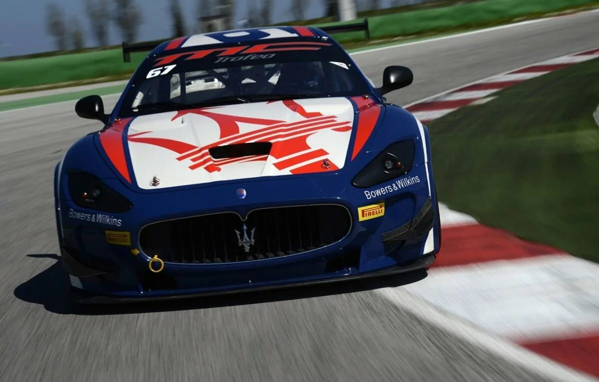 Мазерати Гранд Туризмо. Maserati GRANTURISMO MC gt3. Мазерати Гран Туризмо Трофео. Мазерати Гранд Туризмо 2013.