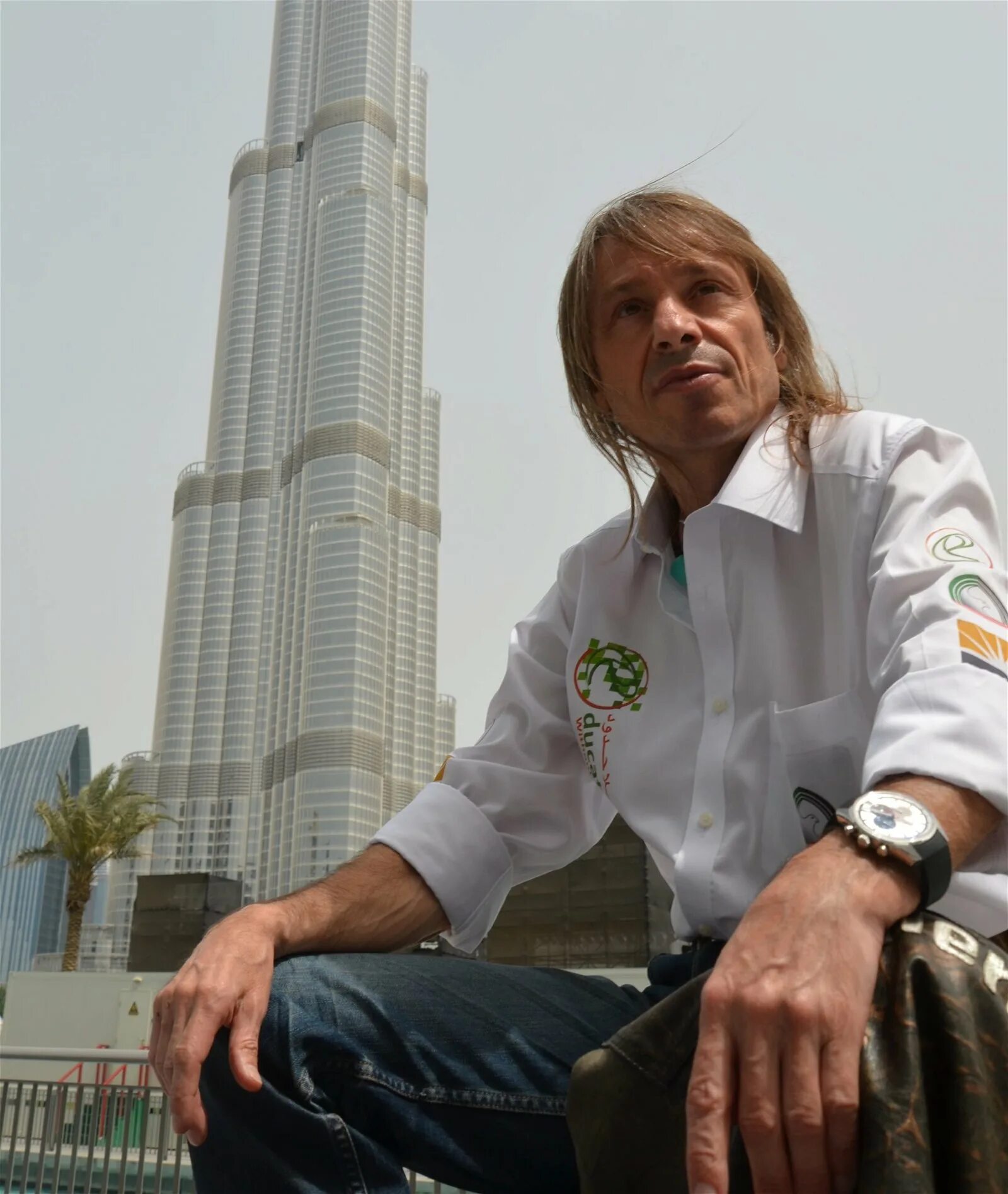 Robert pictures. Alain Robert Москва.