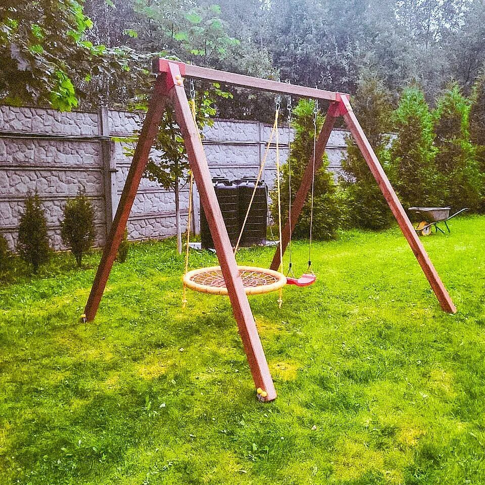 Качели уличные «юный атлет». Сели дети на качели и взлетели выше. Высокие качели. Единственное число слова качели. Загадка про качели для детей.