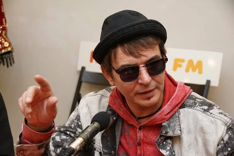 Гоар аветисян невероятные преображения. Мастер преображений. Мастер преображений. Руни мара перевоплощение. Мастер преображений.