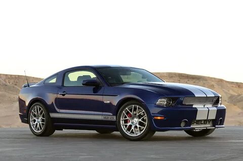 Ford mustang поколения