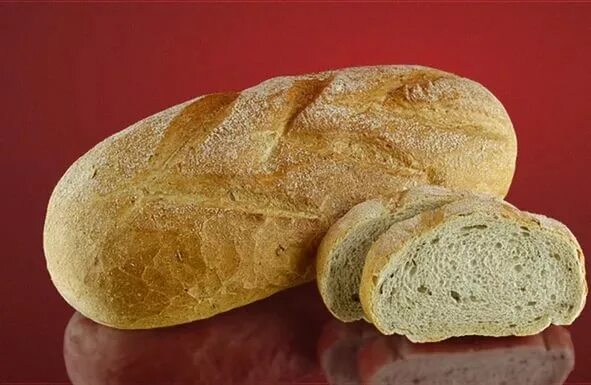 Хлеб подовый батон. Хлеб пшеничный подовый СССР. Хлеб зерновой подовый. Овальный хлеб.