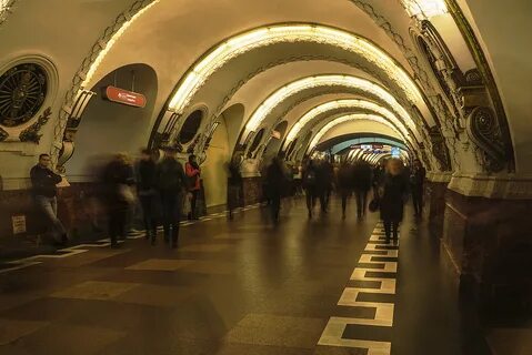 Время работы метро санкт петербург площадь восстания