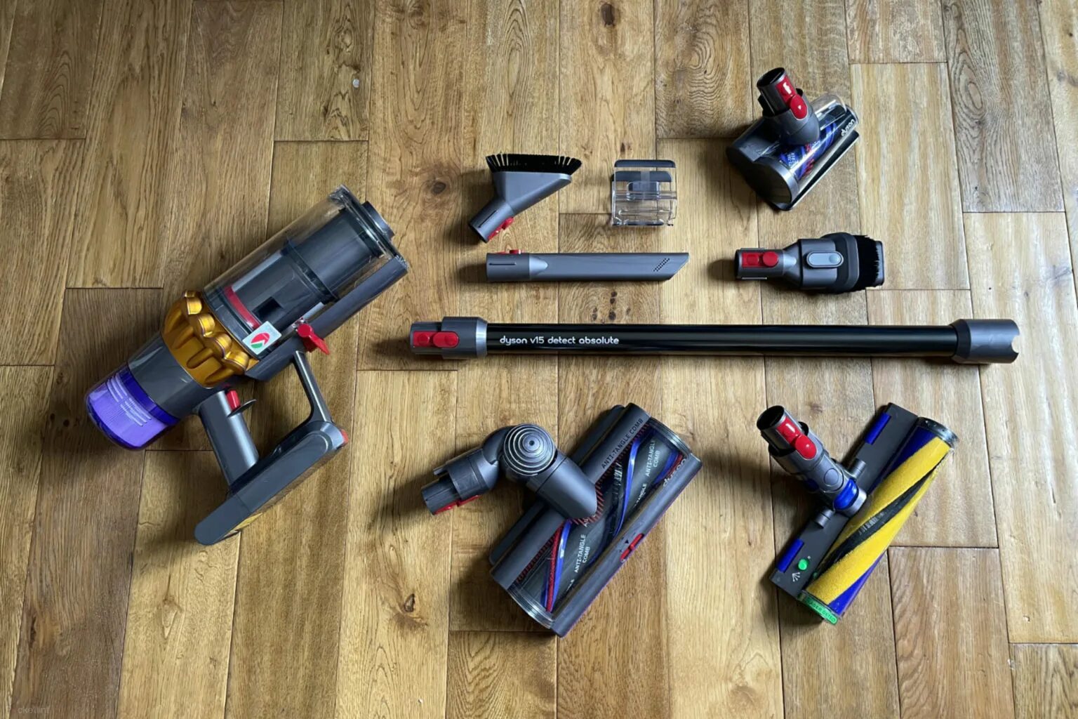 Dyson detect. Dyson v15 detect absolute. дайсон v15 detect absolute. dyson v15. dyson v15 absolute.