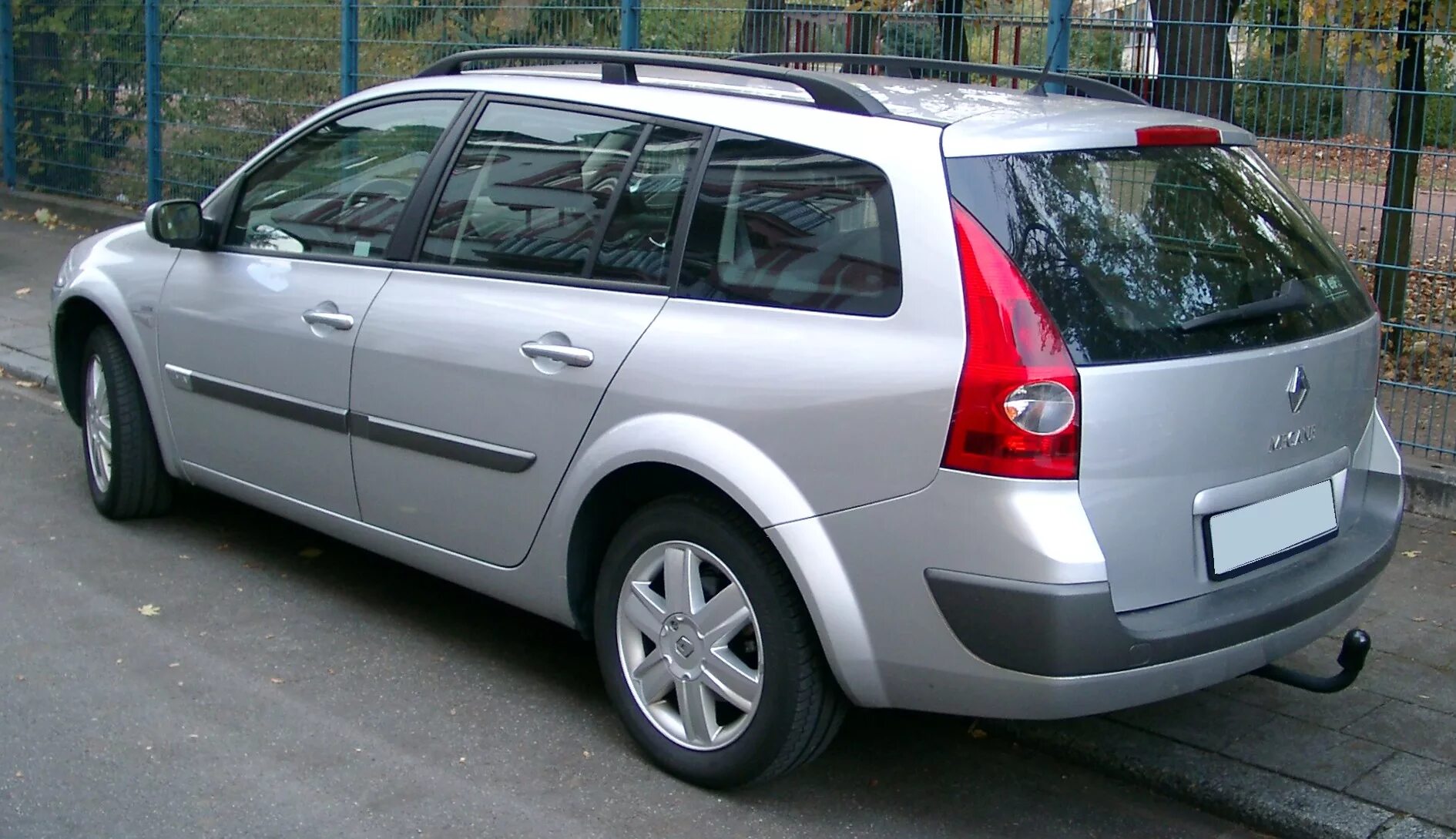 Рено Меган 2006 универсал. Renault Megane 2008 универсал. Рено Меган 2 универсал. Renault Megane 2 Grandtour. Авито рено меган универсал