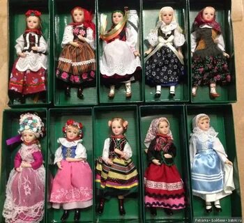 Куклы деагостини в национальных костюмах