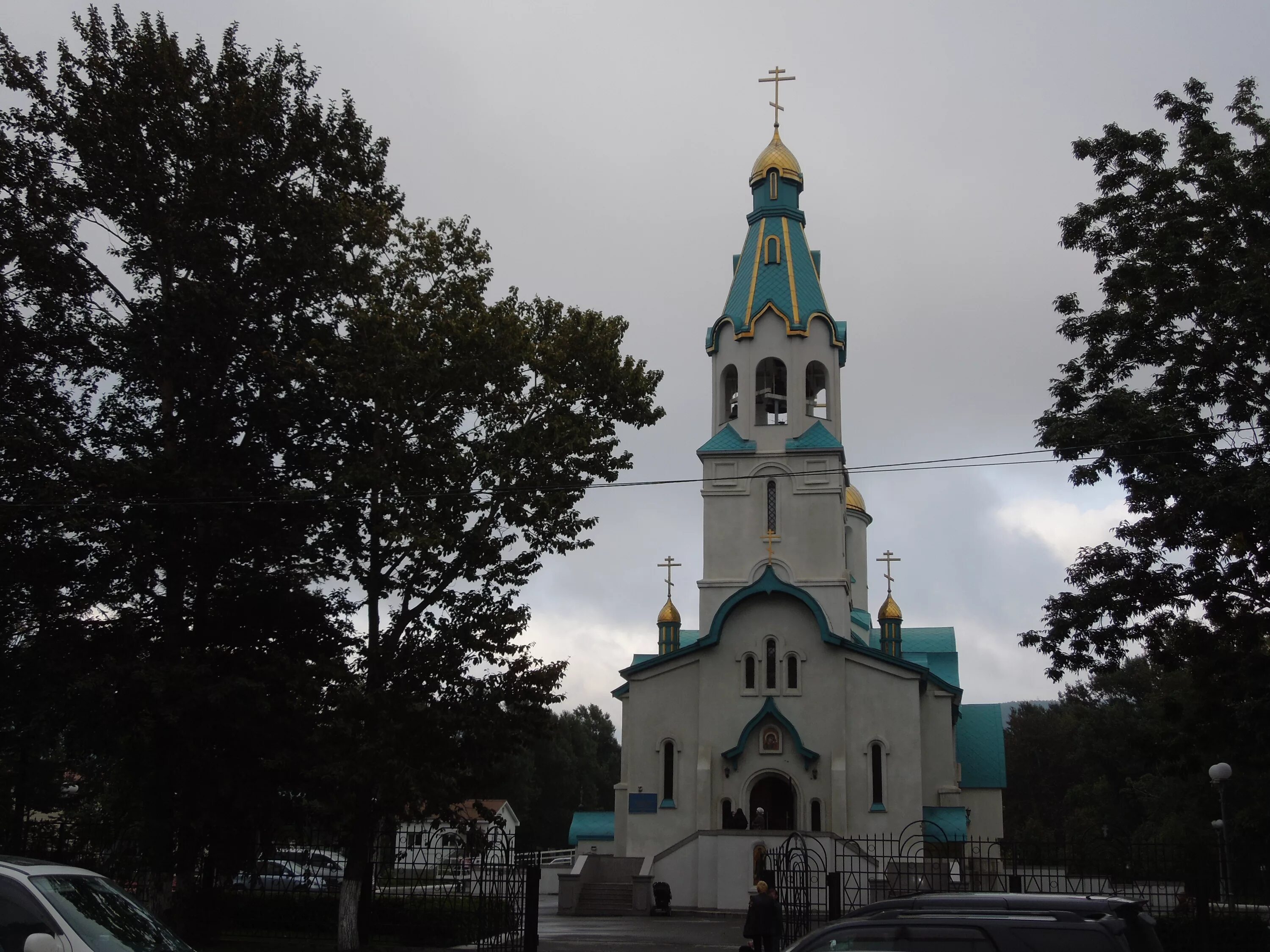 Церковь иконы божией матери знамение санкт-петербург. Храм на ул коммуны. Пожертвование на храм. Calarasi. Церковь на коммуне.