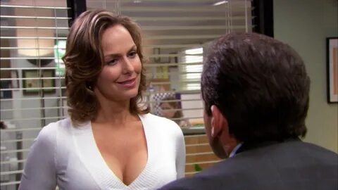 Melora Hardin and Steve Carell in The Office (2005) .