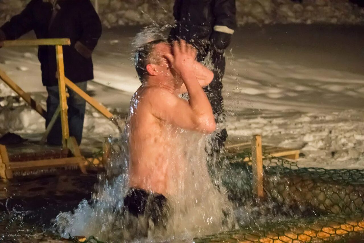 крещения 2016. крещения 2016. крещенские купания в пушкино 2022. крещение прокопьевск зенково 2022. сарапул крещение.