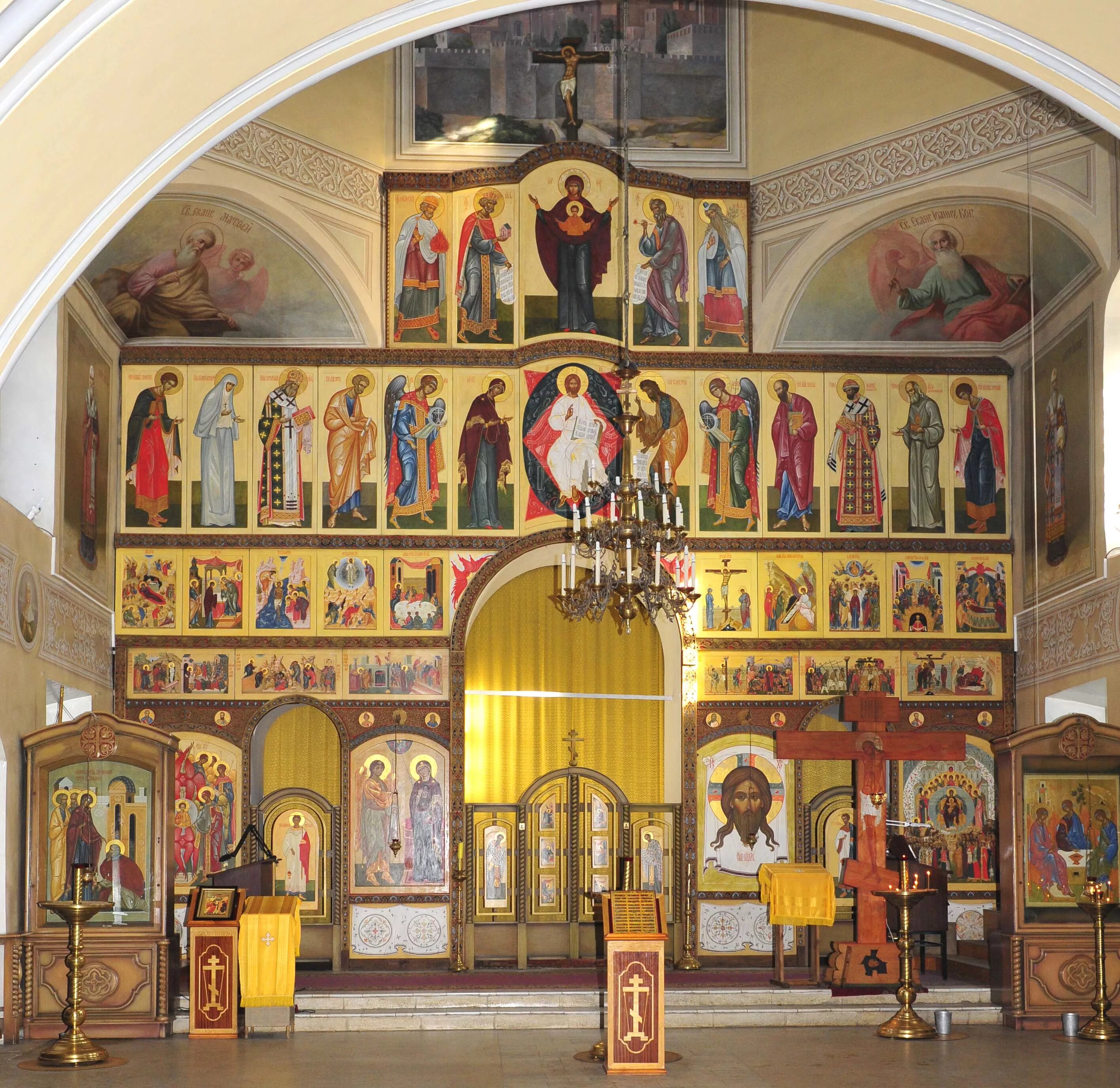 какие иконы можно в церкви. какие иконы можно в церкви. икона в раме. какие иконы можно в церкви. храм святых бессребреников космы и дамиана в шубине иконостас.