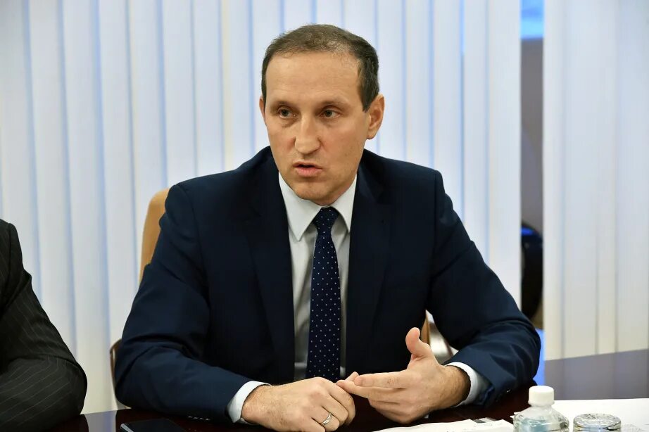 Леонид минец. Губернатор бизнесмен. Аристов ариант. Бизнесмены калининградской области. Бизнесмены в калининградской области и их истории.