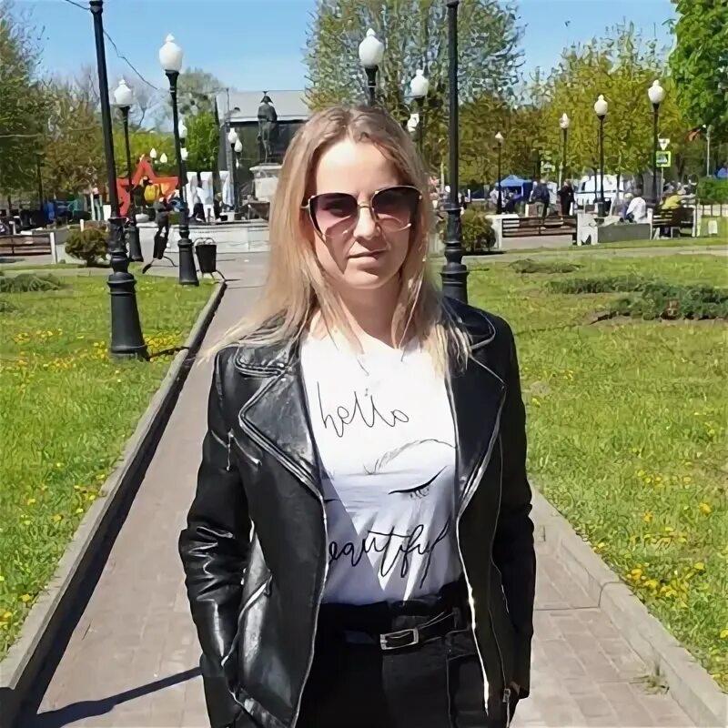 Мама черняховска. Мама черняховска. Мама черняховска. Девушки г. Мама черняховска.