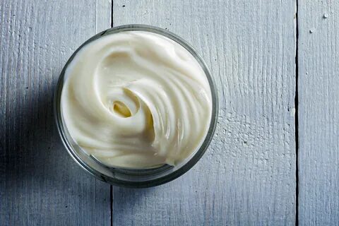 Putting cream