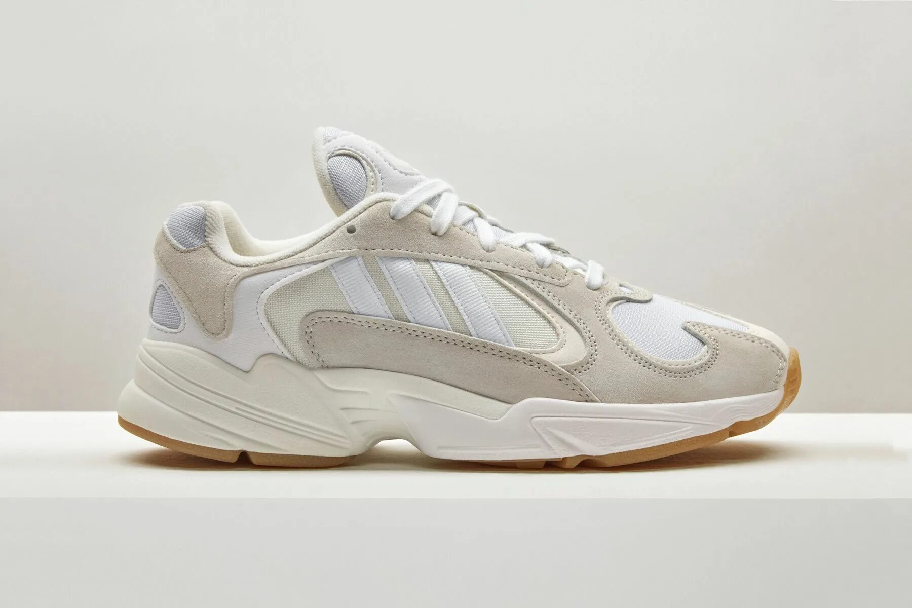 Adidas Yung 1. Кроссовки Аdidas Originals Yung-1. Adidas young 1 женские. Adidas young 1 бежевые.