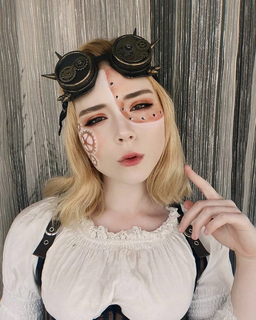 Свит фокс актриса. Свит фокс актриса. Свити фокс sweetie fox. Свити фокс. Свити фткс.