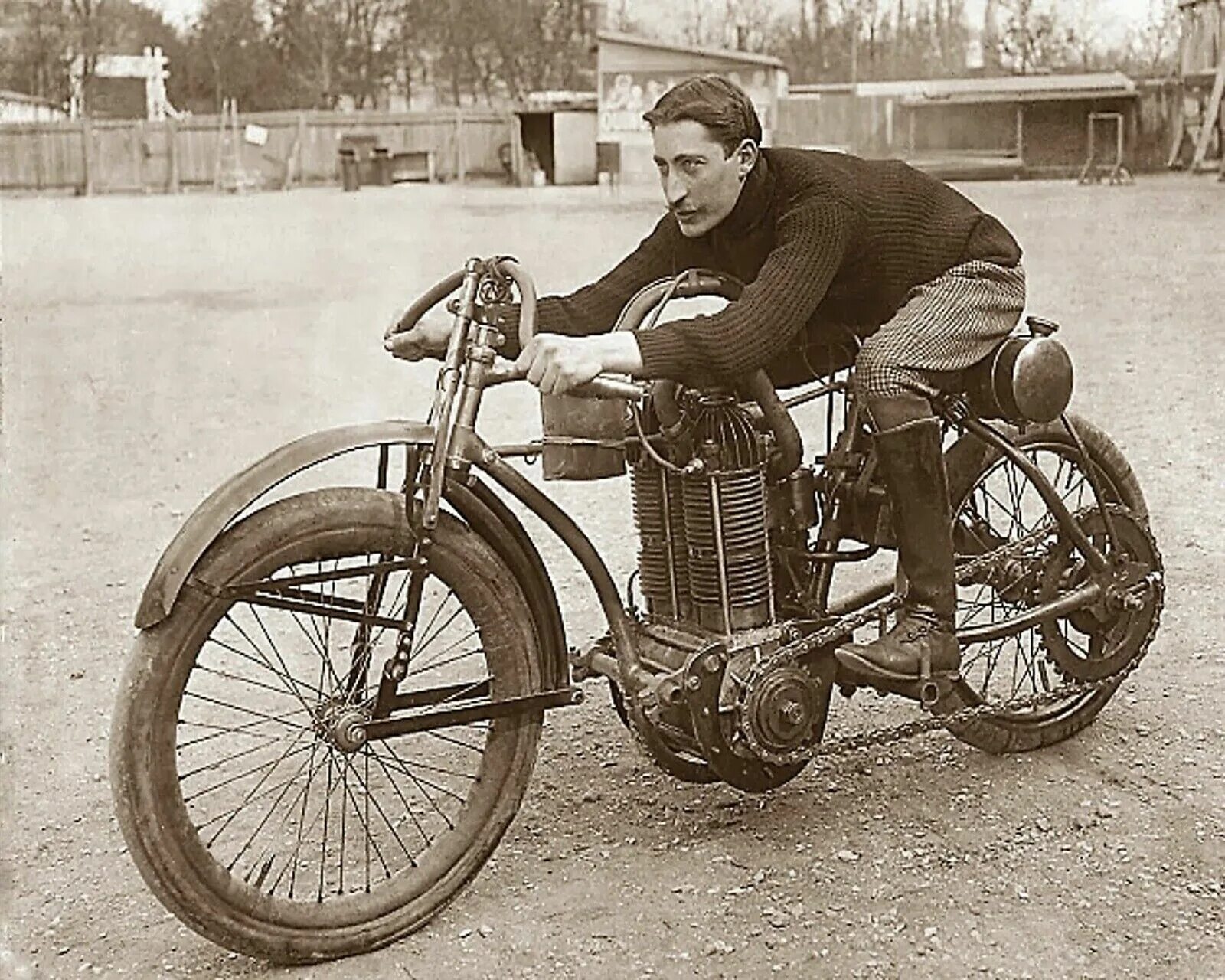 Первый мотоцикл Харлей Дэвидсон 1903