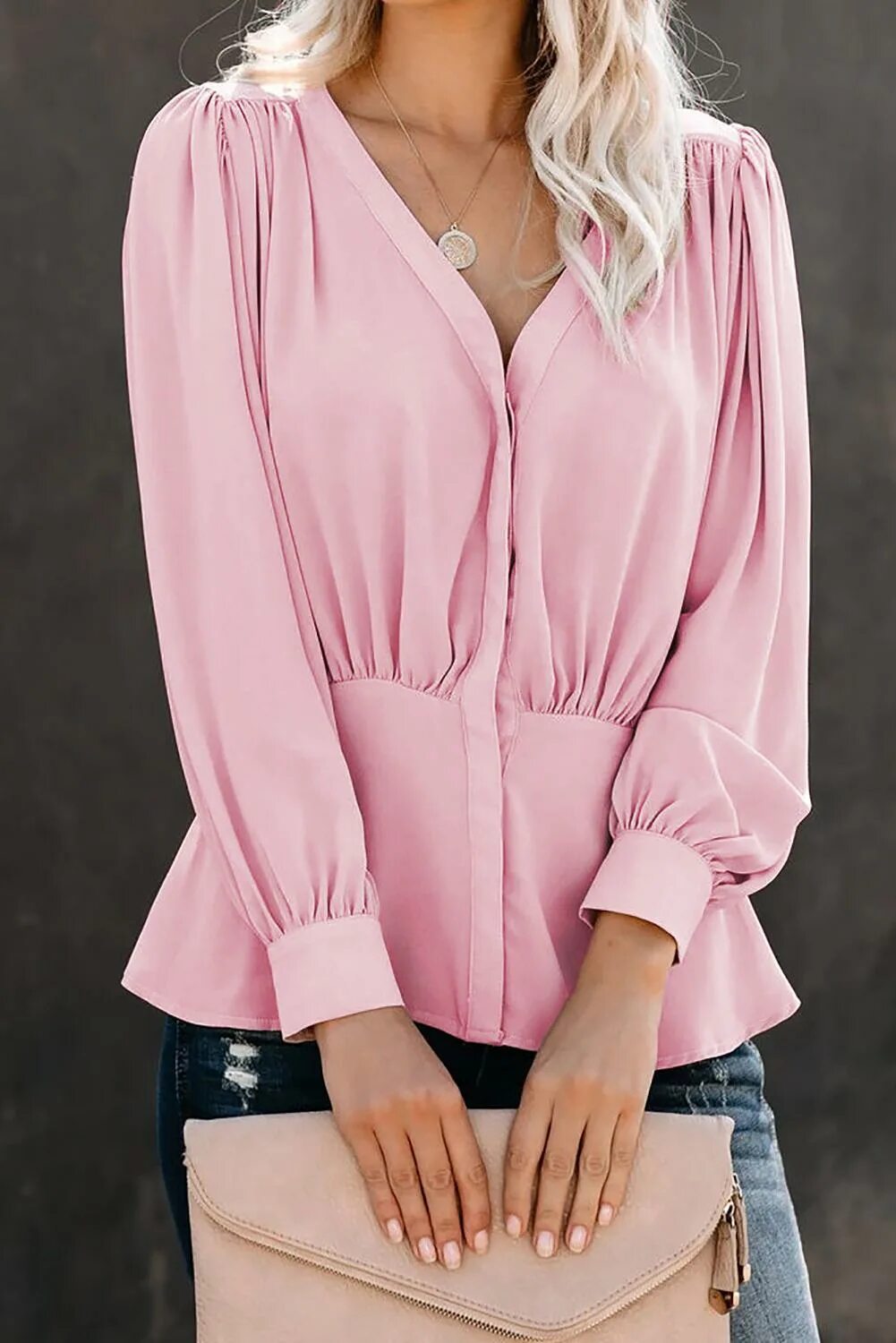 Женские блузки розовые. Кофта розовая женская. Красивая розовая блузка. Розовая блузка женская. Нежно розовая блузка.