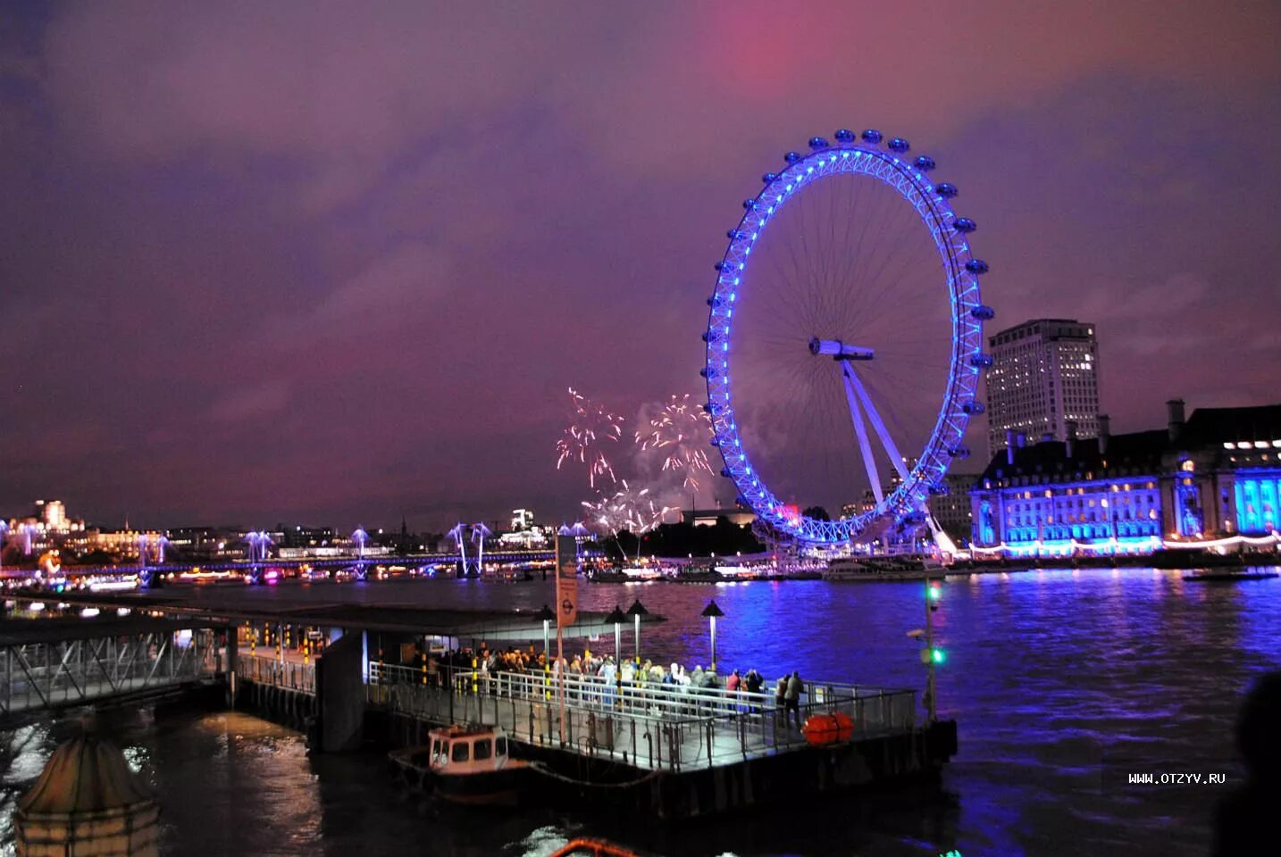 Площадь соединенного королевства великобритании. Достопримечательсво лондона. Колесо обозрения эдинбург. Лондоне 1. Лондон столица британии.