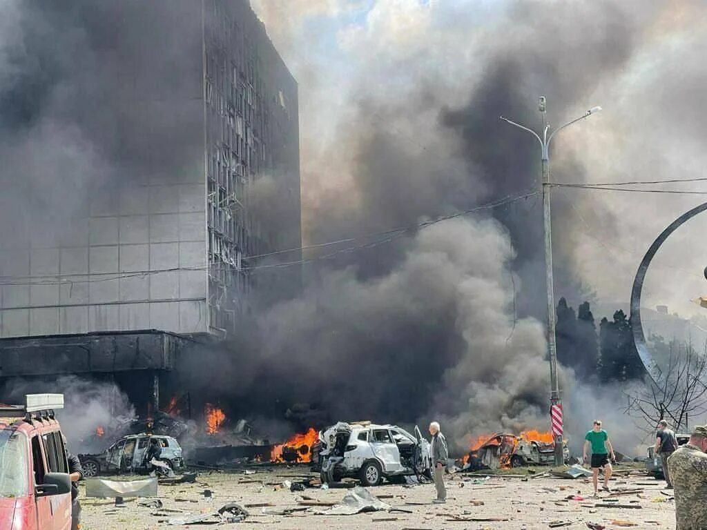 14 июля 2014 г. Взрыв здания. Взрывы на Украине.