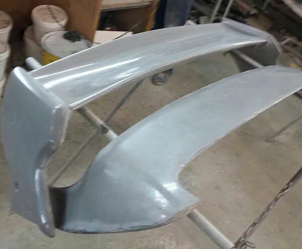 спойлер на стойках. изготовление спойлеров. изготовление спойлера своими руками. Land cruiser 80 бампера из стеклопластика. изготовление спойлеров.