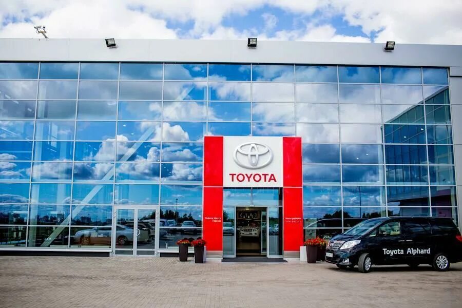 тойота парнас в петербурге