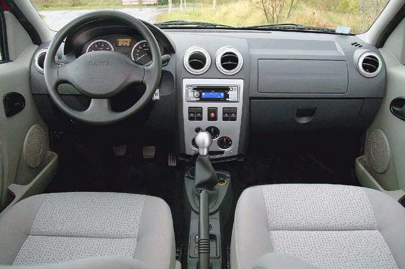 Приборная панель логан 1. Торпеда рено логан 1. Multitronics c-590 рено логан. Рено логан 2007 торпеда. Рено логан 1.