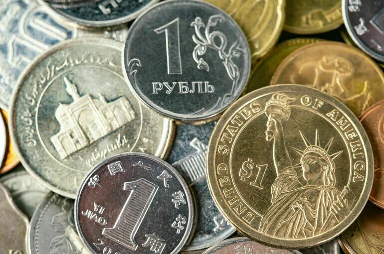 Доллар рубль официально. Доллары в рубли. Доллар евро рубль. Евро растет. Евро в рубли.