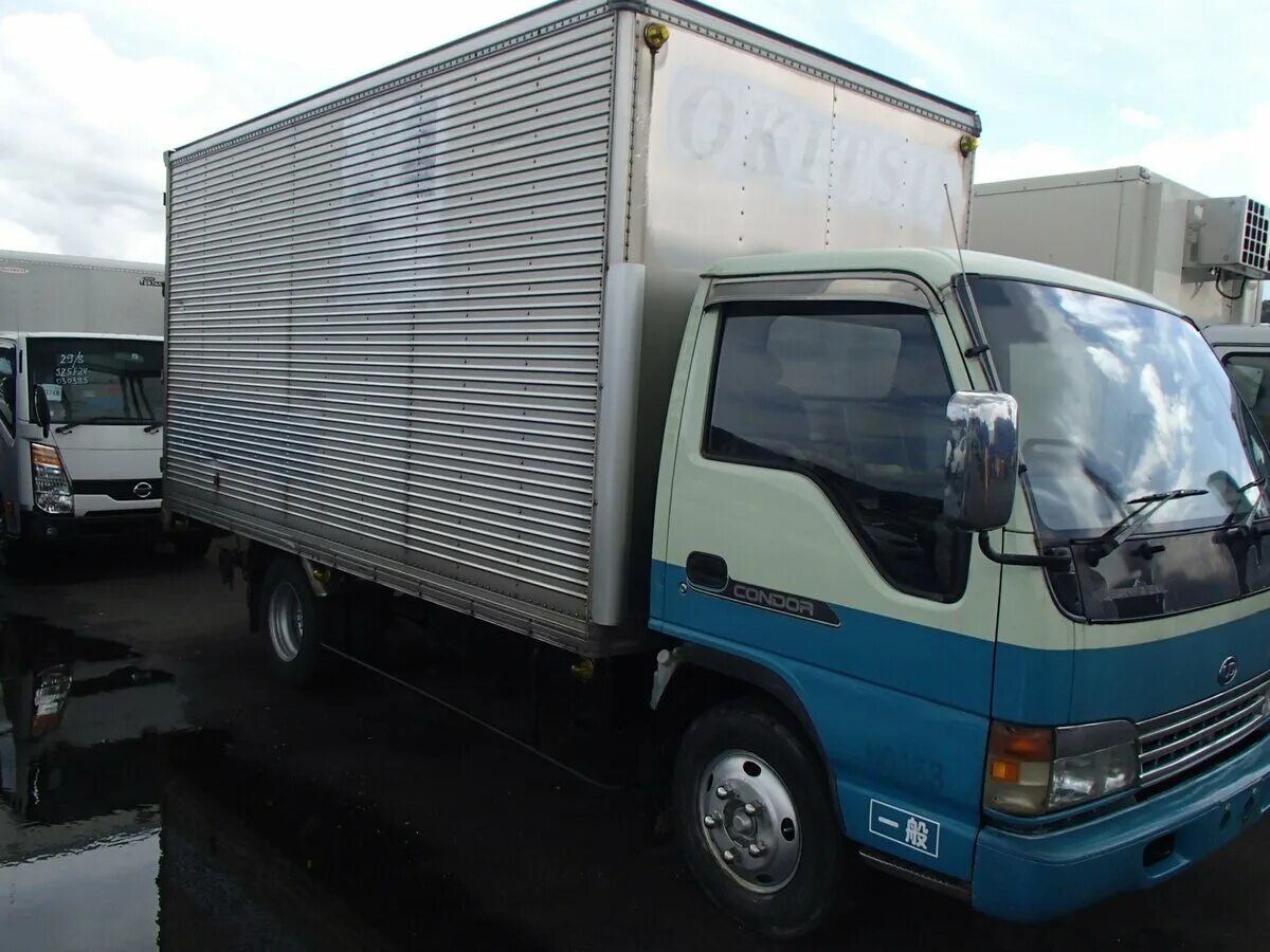 Nissan diesel condor. Nissan Diesel Кондор. Nissan Diesel Condor 1996. Nissan Diesel Condor UD. Ниссан Кондор 1996 года.