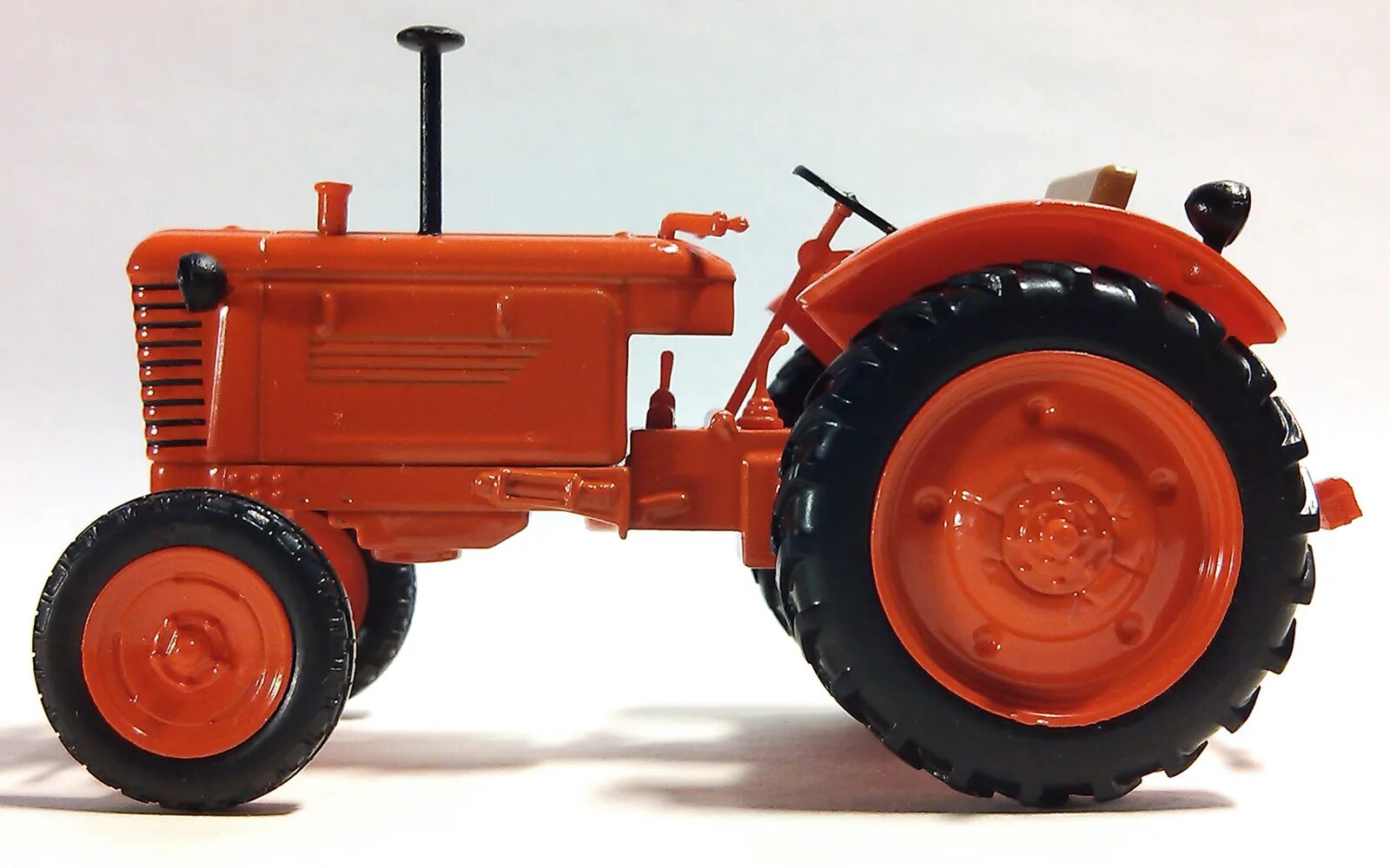 Tractor 2. МТЗ-2 трактор. МТЗ-2 1/43 Hachette. МТЗ 5 Hachette. МТЗ 1250 трактор 2д.