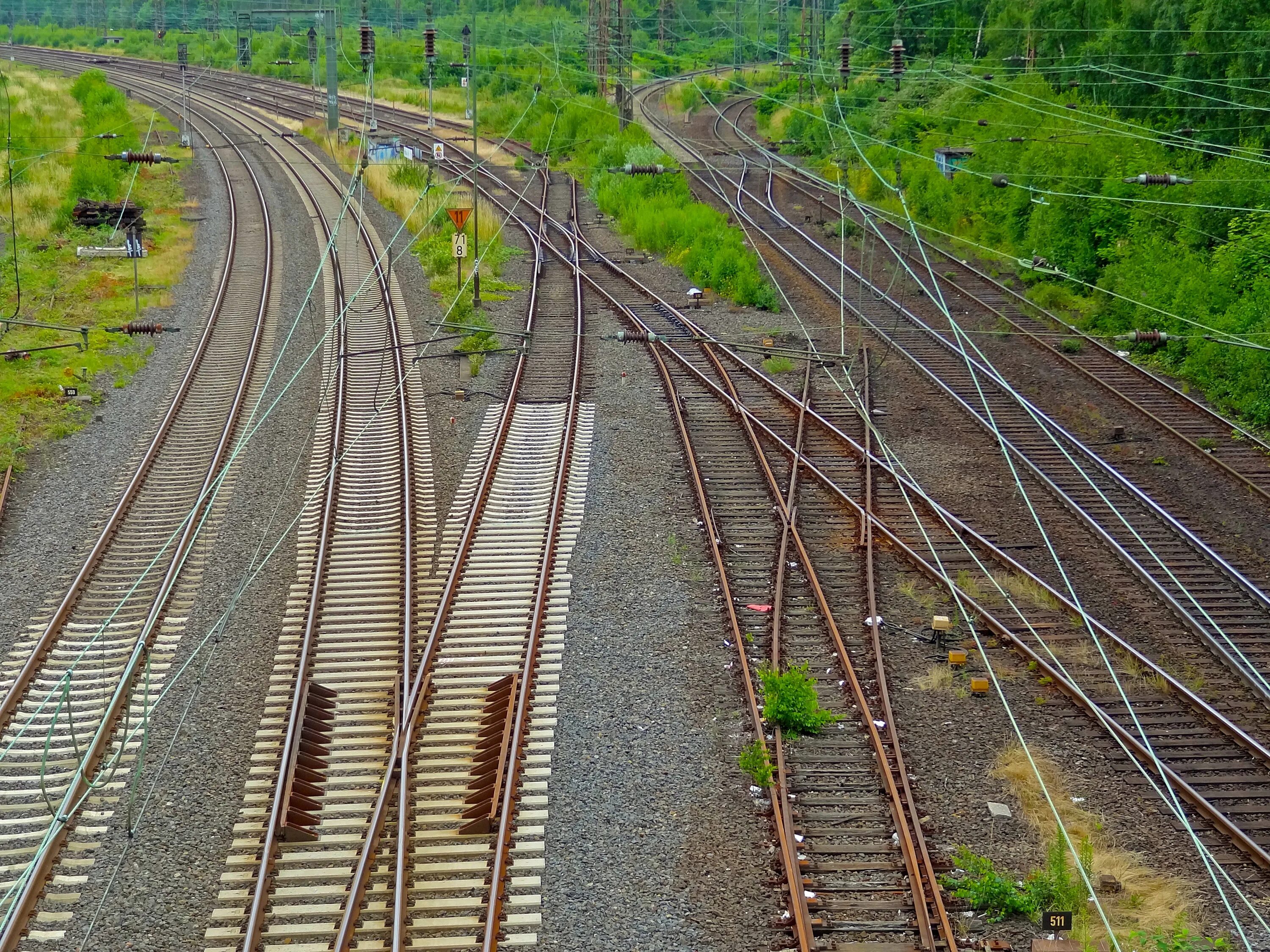 Железная дорога ru. ЛЖД Луганская железная дорога. Железная дорога Rail track 4110. Рельсовый (Железнодорожный узкоколейный).. Железнодорожные пути.