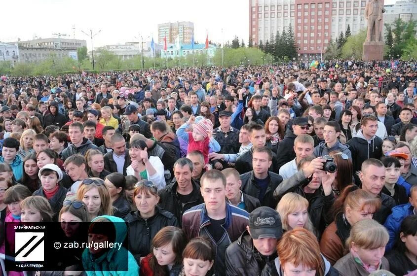 Сколько людей в чите. Чита население. Население города читы. Население города Чита. Люди в Чите.