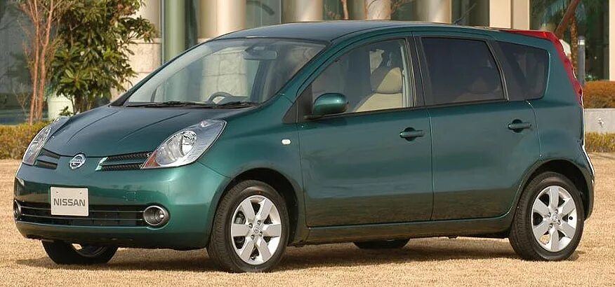 Nissan note e11 1.4. Nissan Note e11 1.6. Nissan Note e11 2011. Планшет 9" Nissan Note e11.