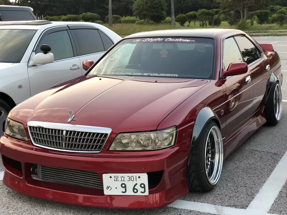 Ниссан лаурель 35 кузов. Nissan Laurel c35. Nissan Laurel 35. Nissan Laurel c35 stance. Ниссан Лаурель с35 медалист.