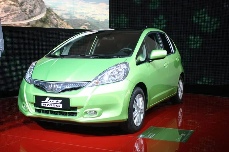 Фит гибрид 2011. Honda Fit Jazz Hybrid. Хонда фит гибрид 2011. Хонда фит гибрид 2016. Honda Fit 2011.