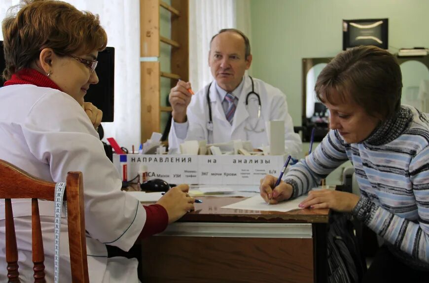 Детская поликлиника Подмосковье. Диспансеризация в Коломенской детской поликлинике. Школа здоровья по в амбулатории. Главврач поликлиники Протвино.