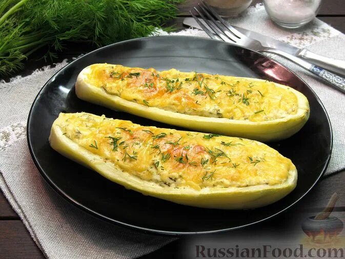 Лодочки из кабачков приготовление. Лодочки из кабачков с фаршем. Лодочки из кабачков приготовление. Лодочки из кабачков. Лодочки из кабачков ашан.