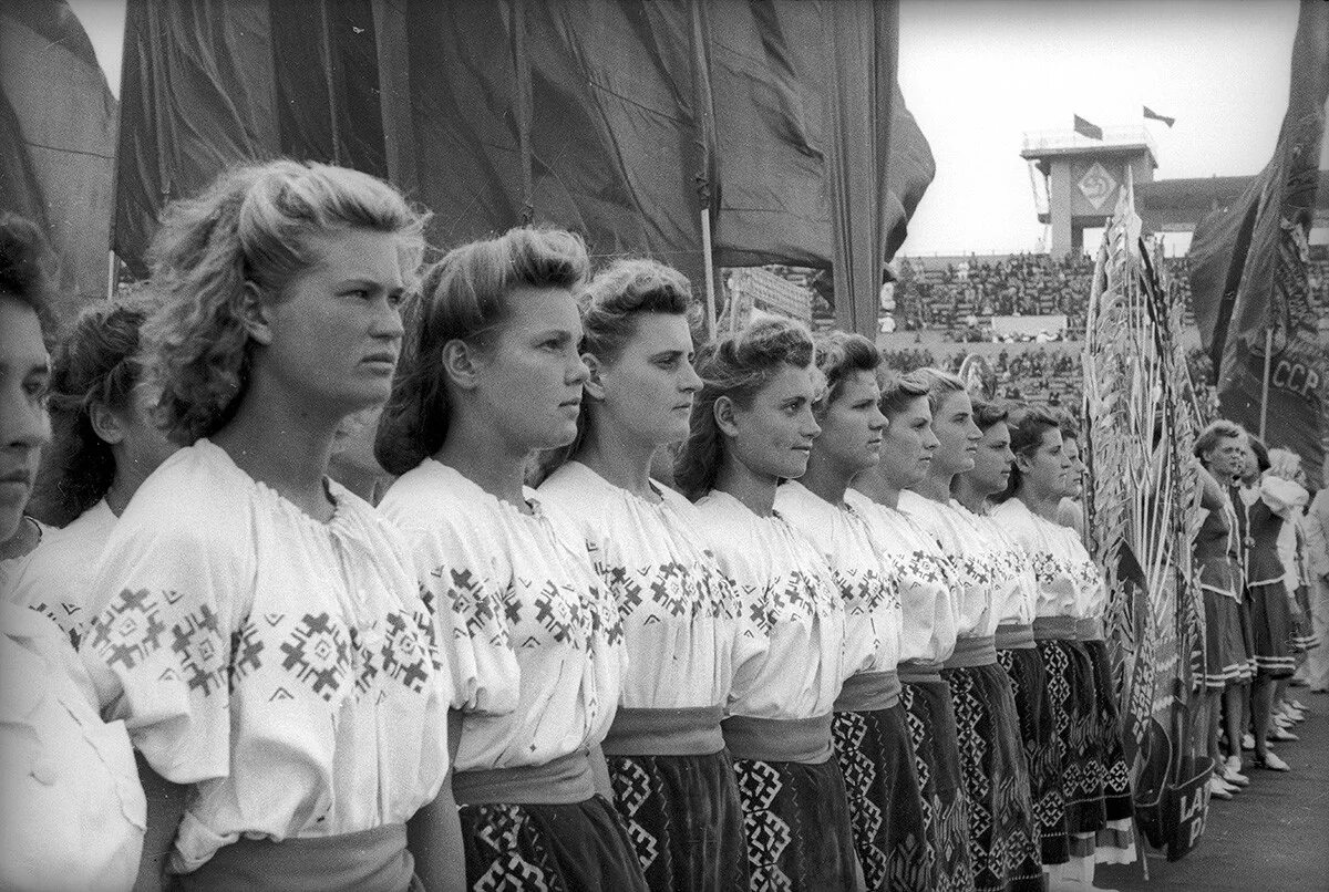 Фотографии 1930 года. Эммануил Ноевич Евзери́хин. Эммануил Евзерихин. Эммануил Ноевич Евзерихин. Фотограф Эммануил Евзерихин.