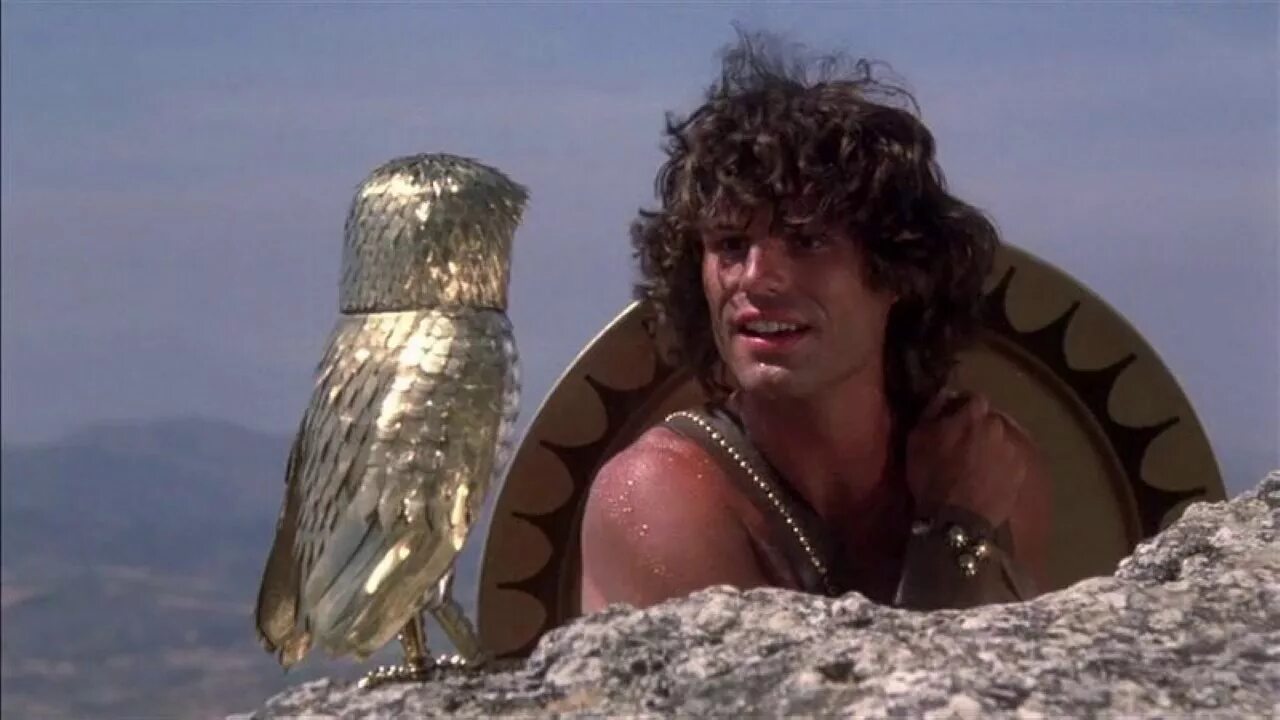 Аид битва титанов. Битва титанов (clash of the titans), 2010. Царь акрисий битва титанов. 06 2024. Битва титанов 16.