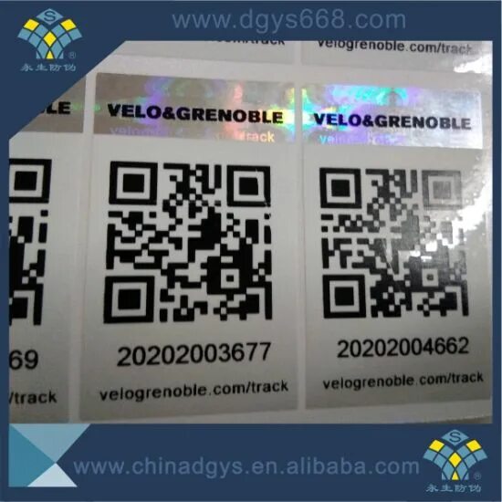 Qr код голограмма. Голограммы с qr кодом. наклейки голографические с qr кодами. голограмма и штрих-код с номером. qr код для 3d голограммы.