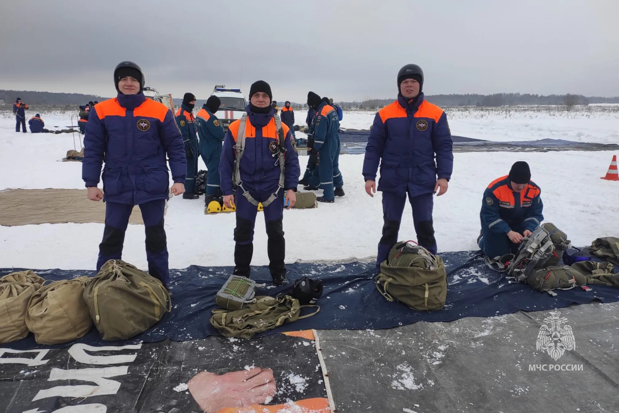 Спасательная операция в амурской новости. Центр спасательных операций особого риска Лидер МЧС. ЦСООР Лидер МЧС России. Спасатель МЧС. Спасатели МЧС России.