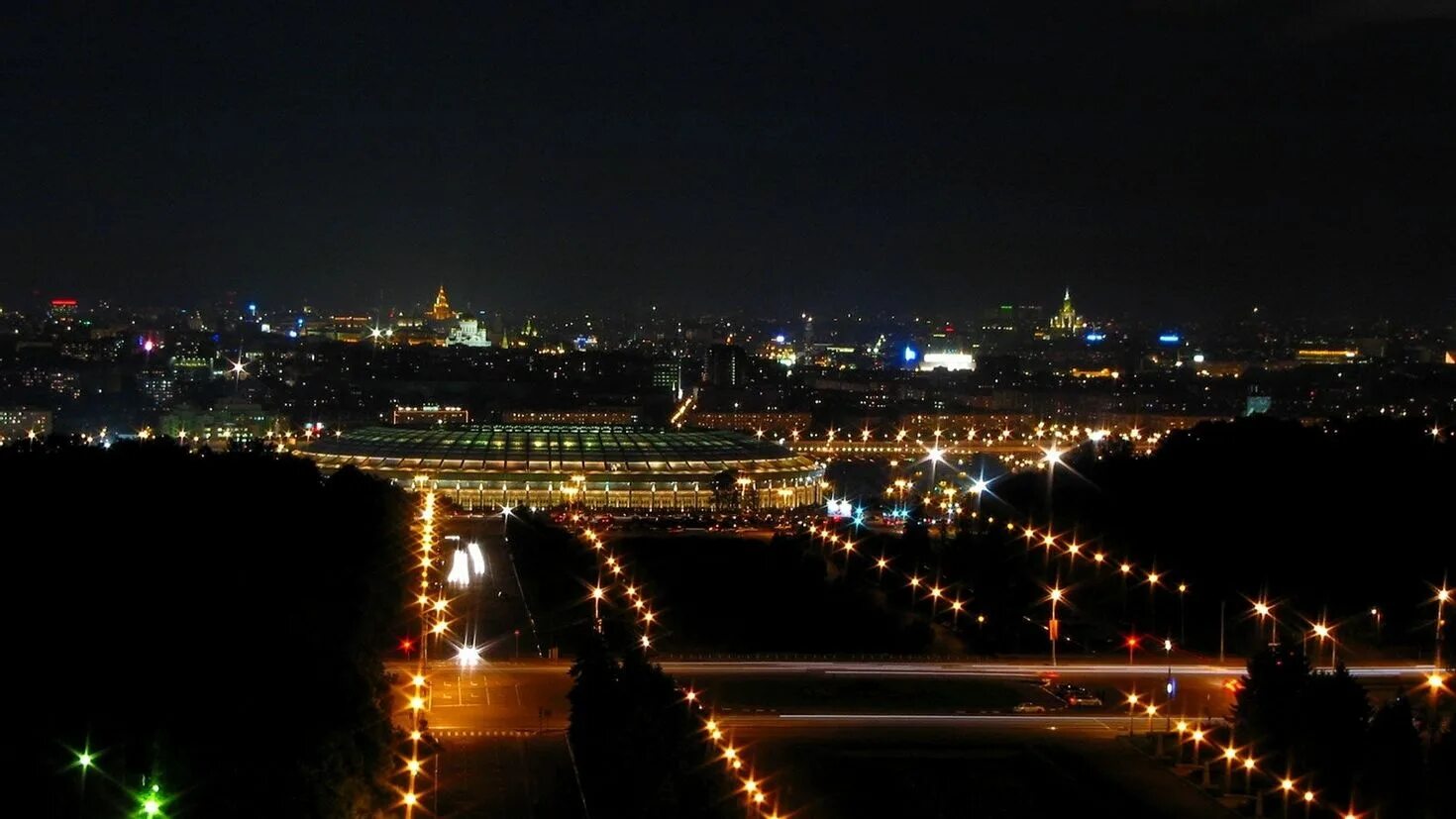 Красивое время ночью. Ночная Москва. Огни ночного города Москва. Российский город ночью. Красивые ночные русские города.