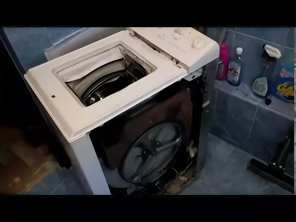 Cтиральная машина Whirlpool AWE 2215 - YouTube